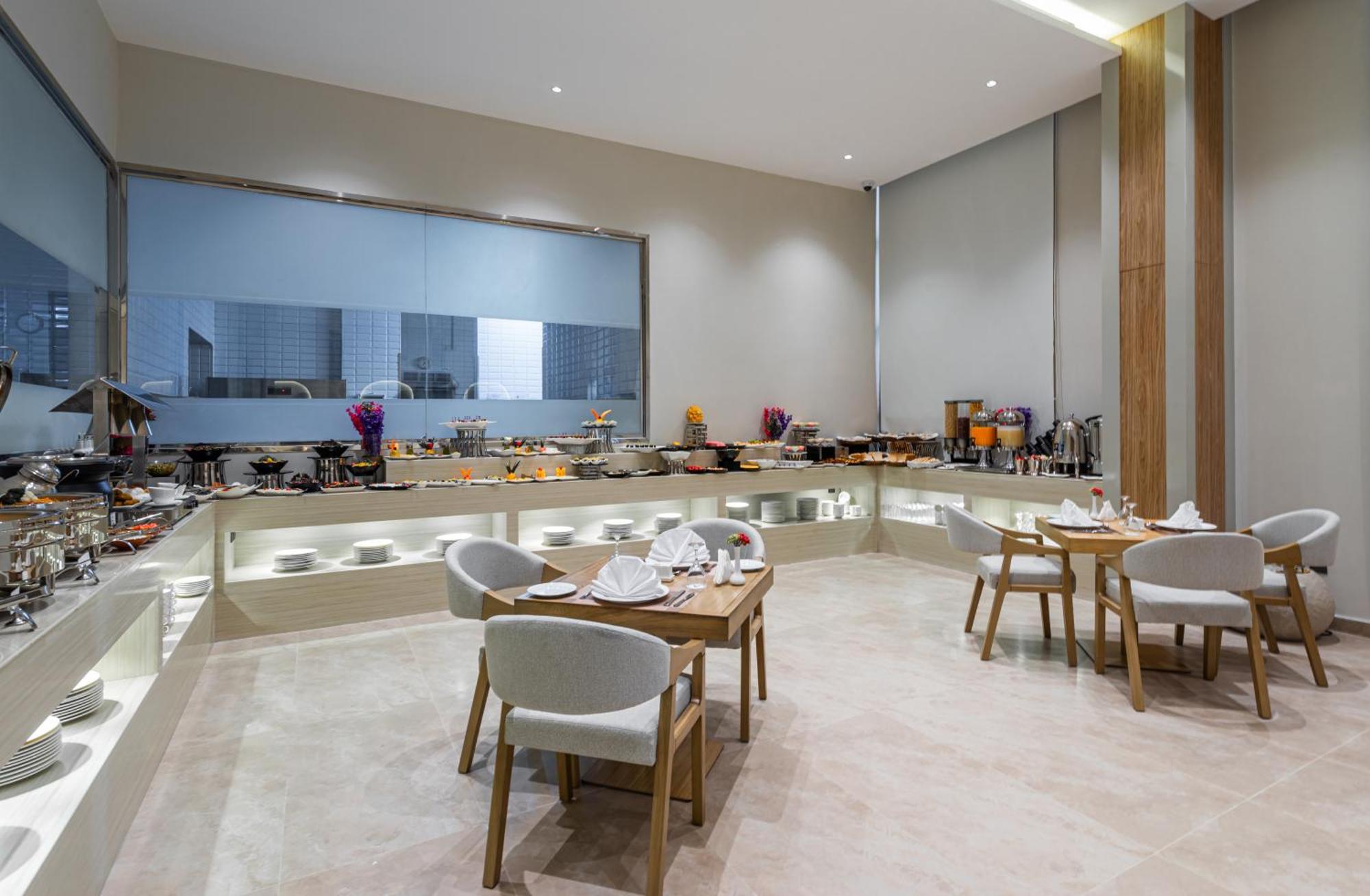 Voyage Hotel & Suites Rijád Exteriér fotografie