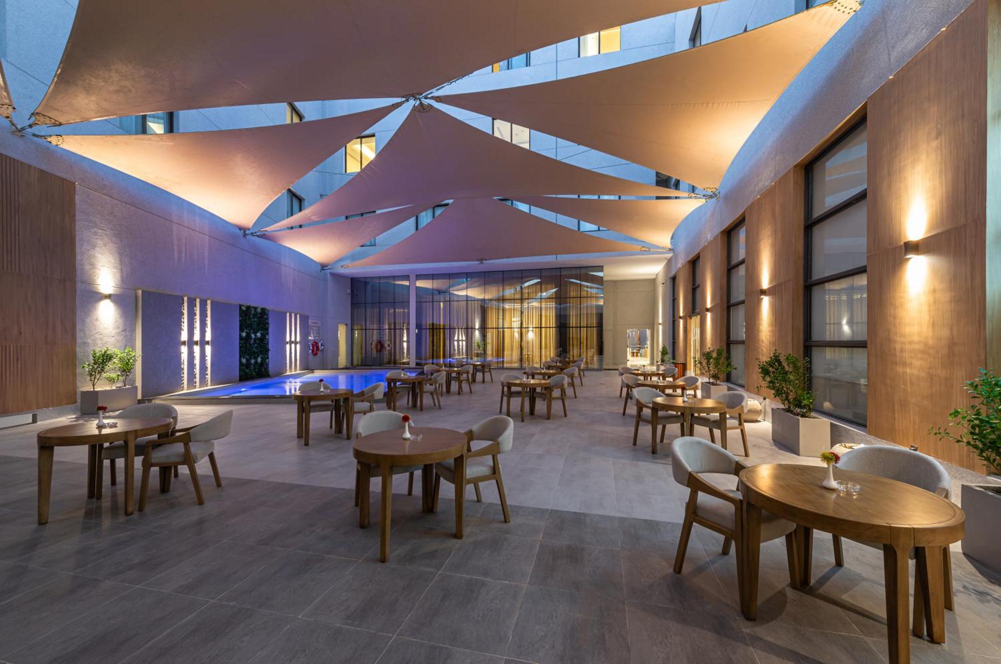 Voyage Hotel & Suites Rijád Exteriér fotografie